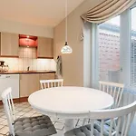 8 Person In Hals-by Traum بيت للعطل